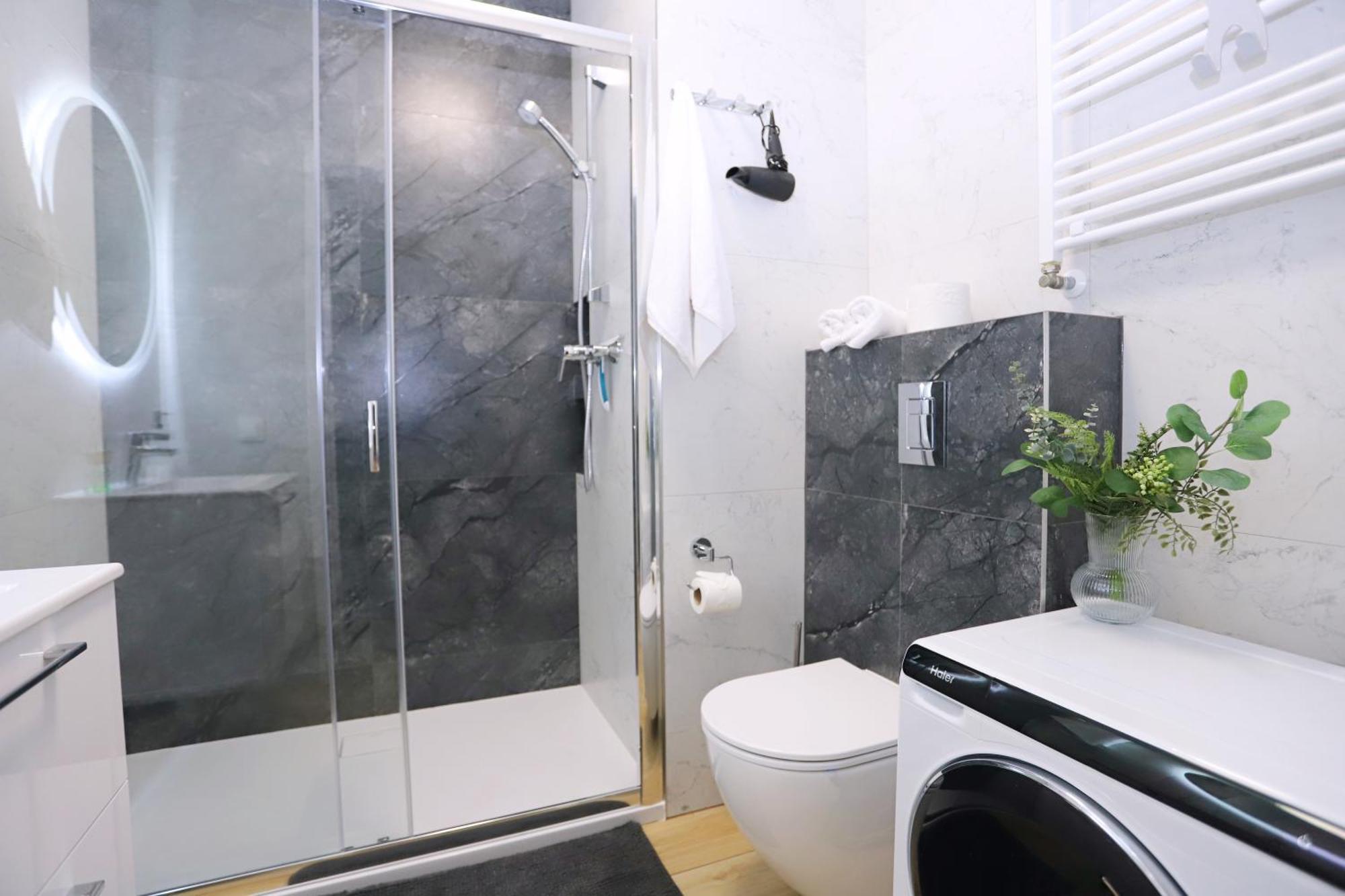 Apartament Zielone Podwale Wałbrzych Dış mekan fotoğraf
