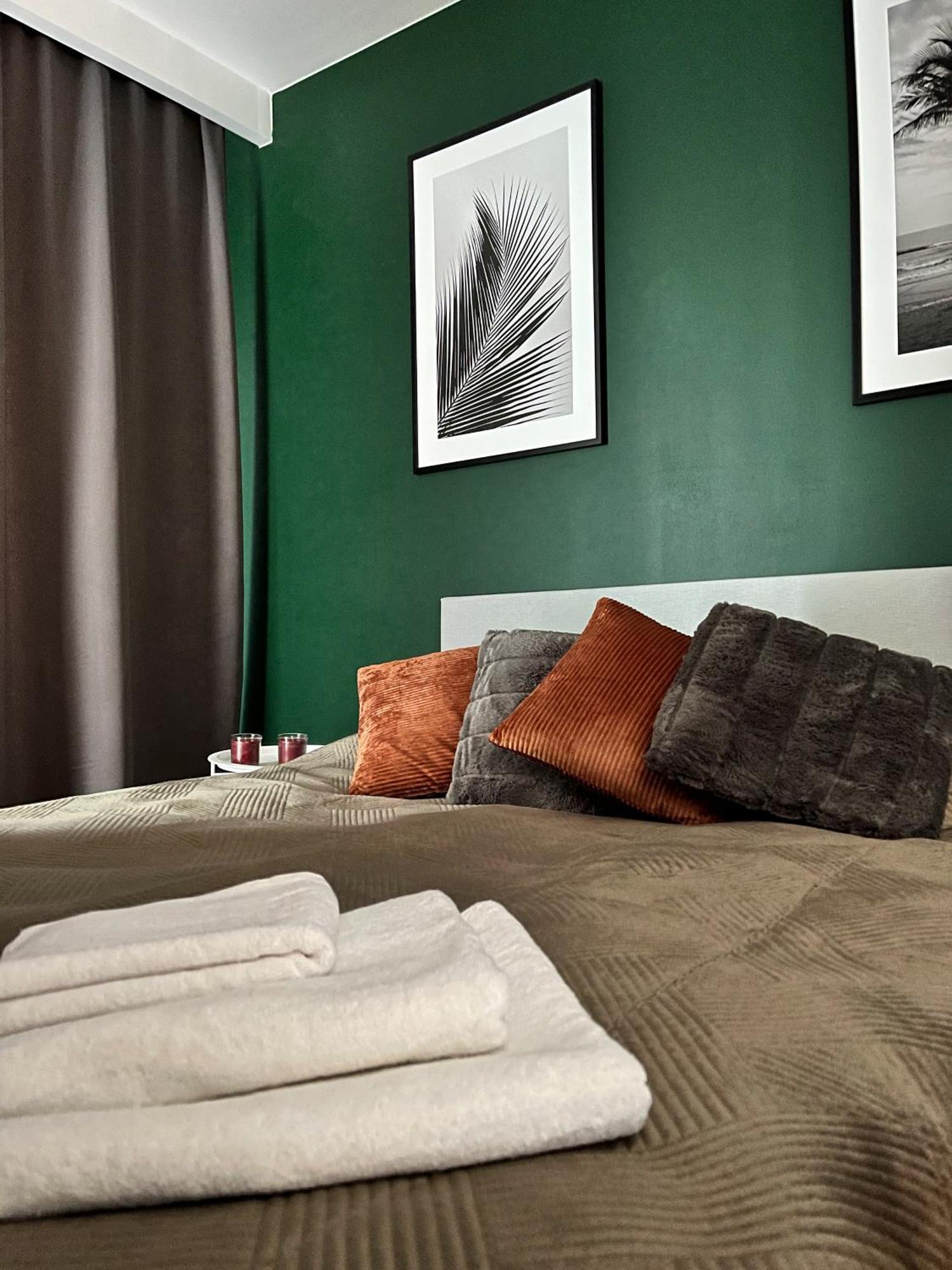 Apartament Zielone Podwale Wałbrzych Dış mekan fotoğraf